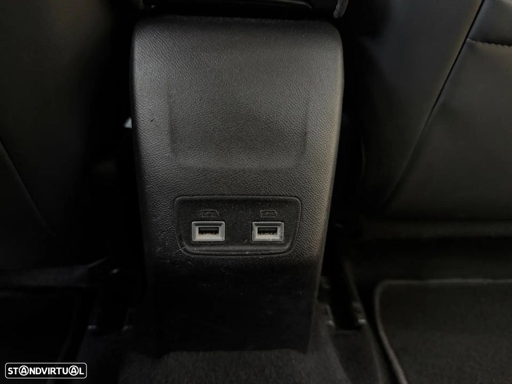Peugeot e-208 50 kWh Allure Pack - 36