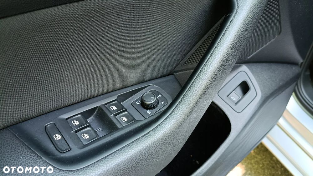 Volkswagen Passat 1.5 TSI EVO Business DSG - 21