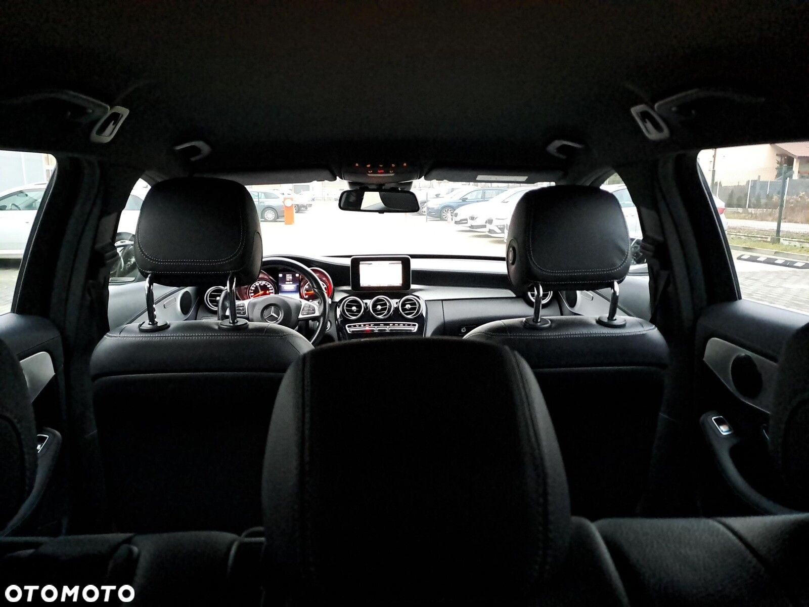 Mercedes-Benz Klasa C 200 4-Matic 7G-TRONIC - 28