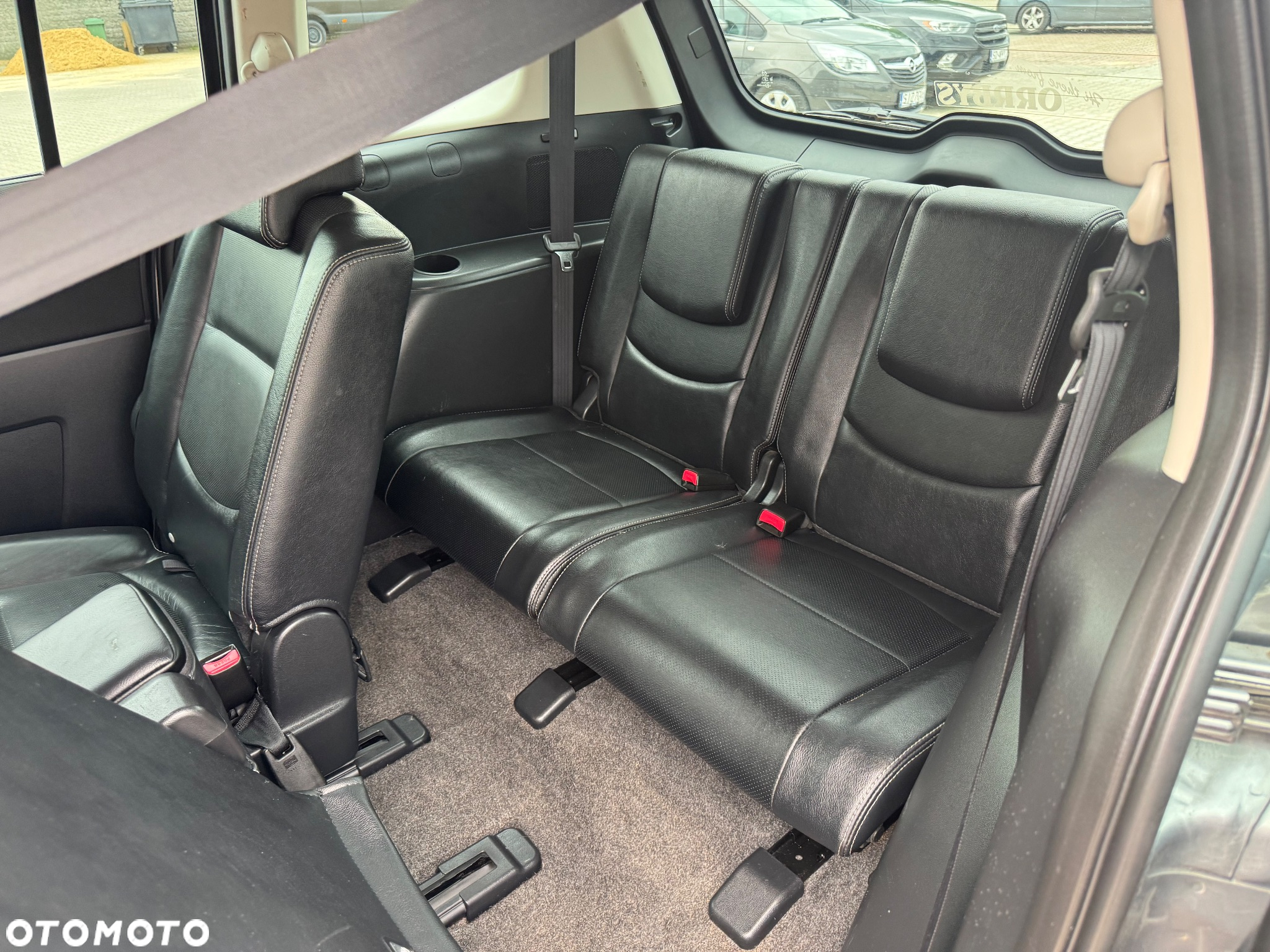 Mazda 5 2.0 Exclusive - 28