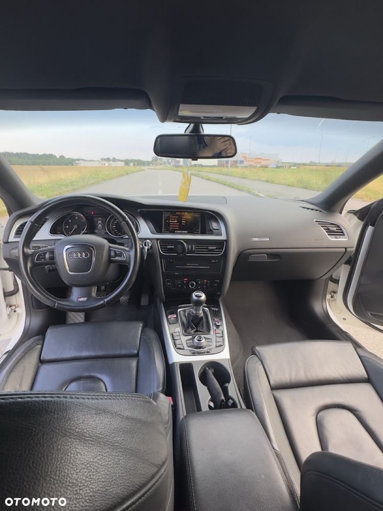 Audi A5 Coupé - 2
