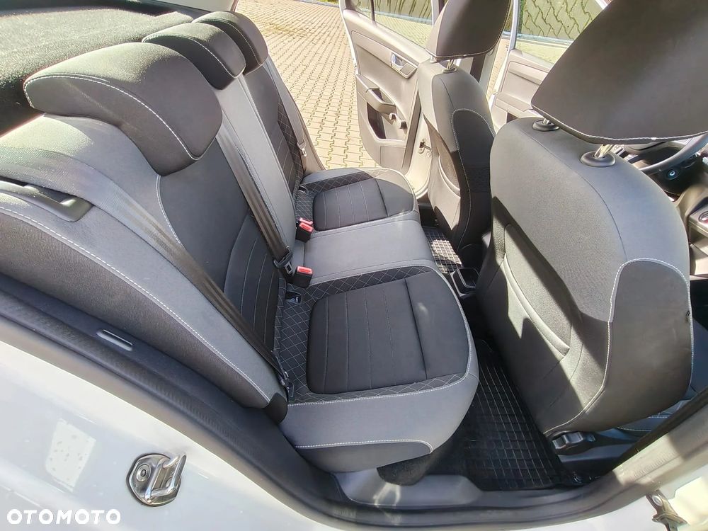 Skoda Fabia 1.0 TSI Ambition - 13