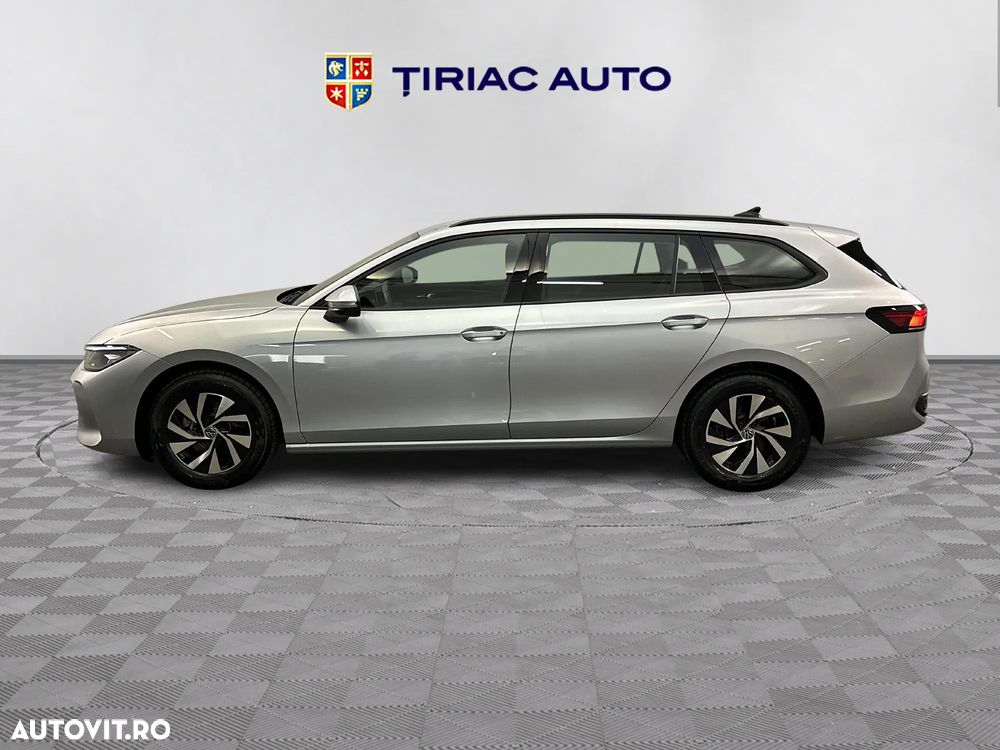 Volkswagen Passat Variant 1.5 eTSI DSG MHEV Base - 2