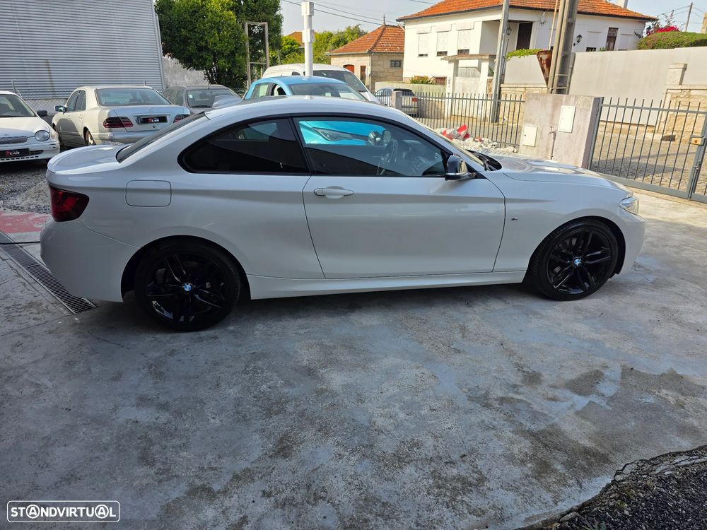 BMW 220 d Coupe Pack M Auto - 8