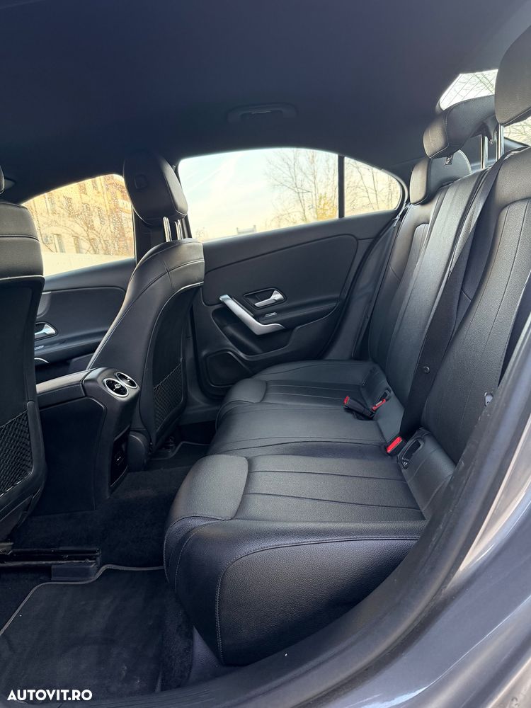 Mercedes-Benz A 180 d Aut. - 10