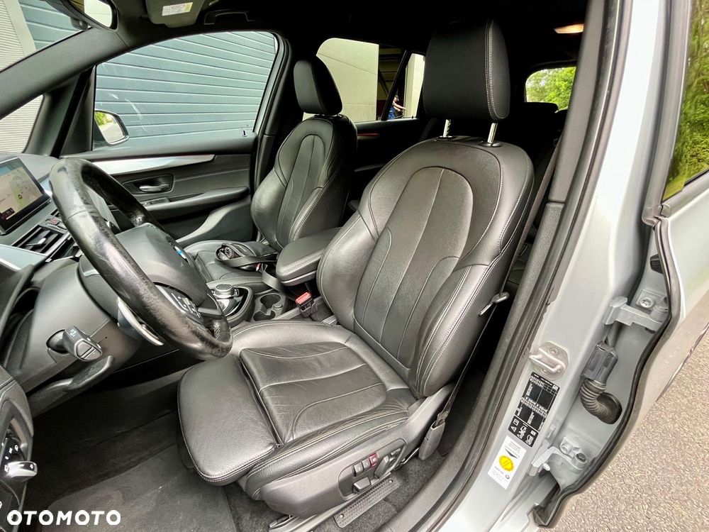 BMW Seria 2 220d Gran Tourer xDrive Sport-Aut Sport Line - 17
