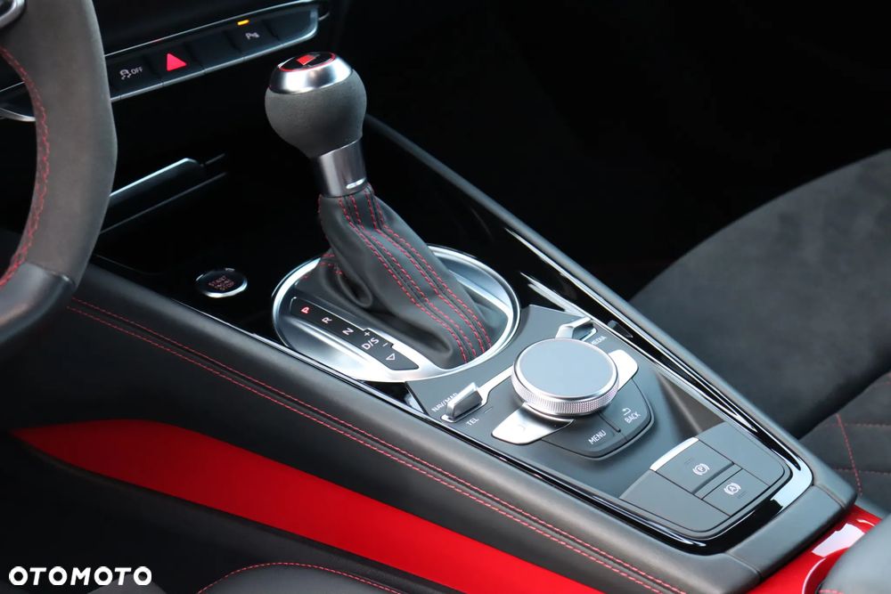 Audi TT Coupé - 22