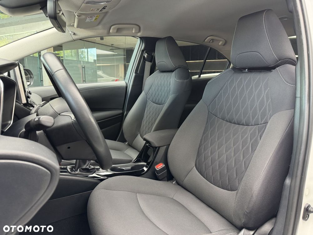 Toyota Corolla 1.5 Comfort - 12