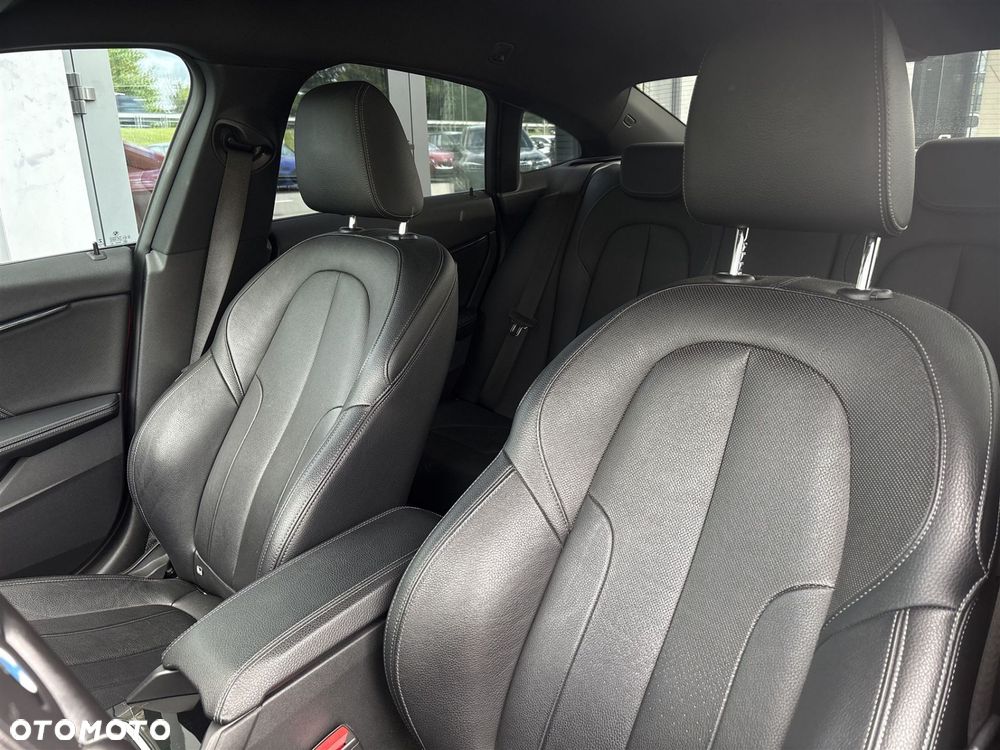 BMW Seria 2 220i - 16