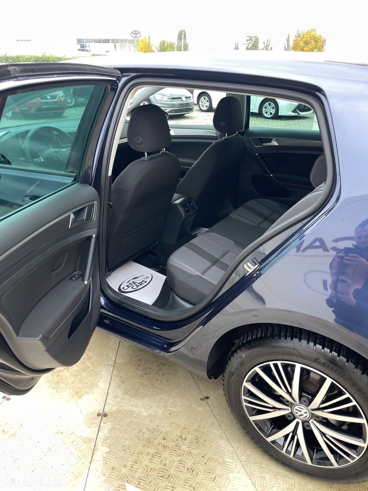 Volkswagen Golf 1.2 TSI BlueMotion Technology Allstar - 25