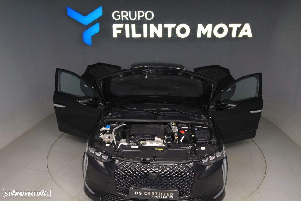 DS DS4 4 1.2 PureTech Performance Line EAT8 - 12