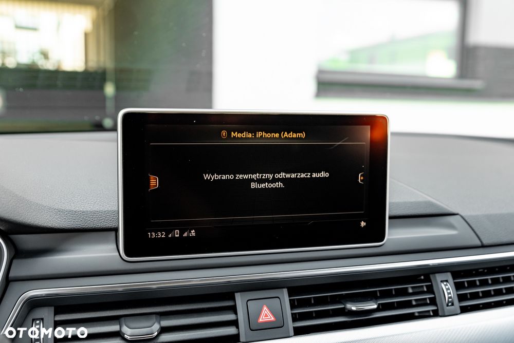 Audi A4 Limousine 35 TFSI S tronic S line - 30