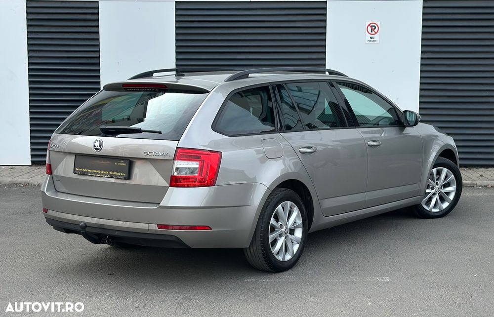 Skoda Octavia 1.6 TDI Style - 4