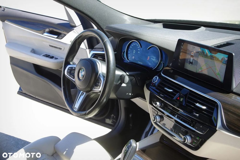 BMW Seria 6 640i xDrive Edycja M Sport - 29