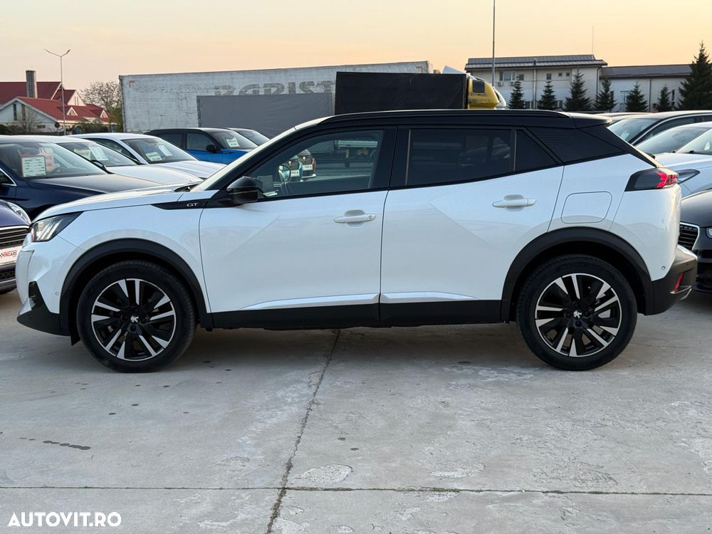 Peugeot 2008 PureTech 130 EAT8 GT Pack - 28