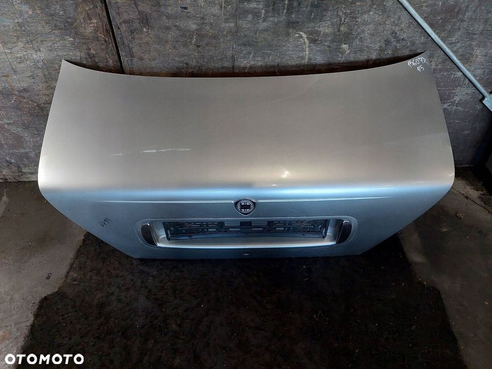 KOMPLETNY TYŁ LANCIA LYBRA I - 2