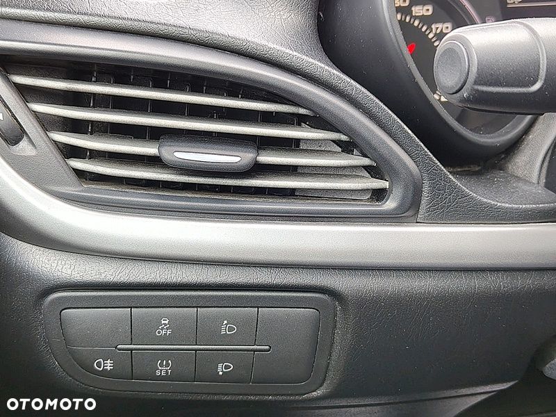 Fiat Tipo 1.4 16V Lounge - 25