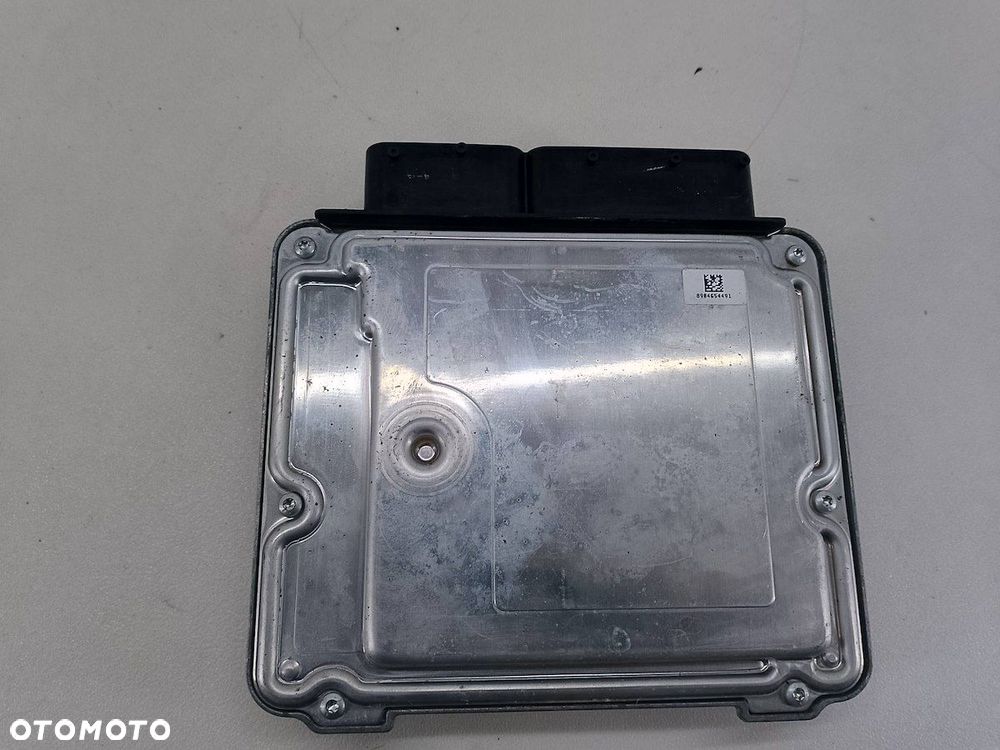 KOMPUTER, STEROWNIK AUDI A3 ( 8P1 ) 8P0907115BA  0261S05898 2.0 TFSI - 3