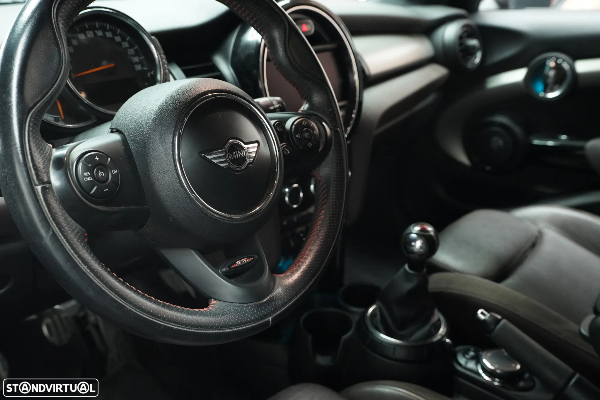 MINI 5 Portas Cooper D - 7