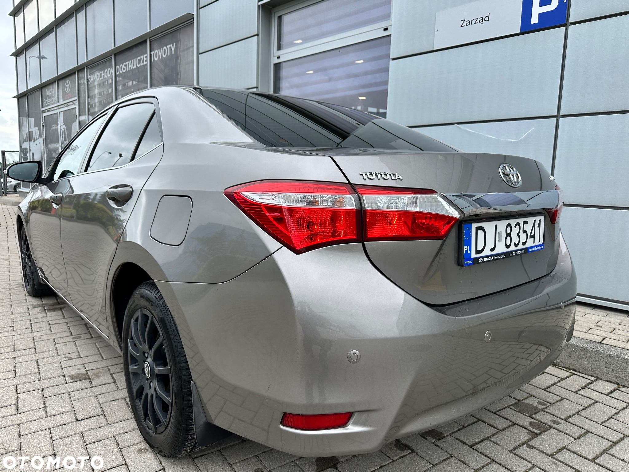 Toyota Corolla 1.6 Premium - 12