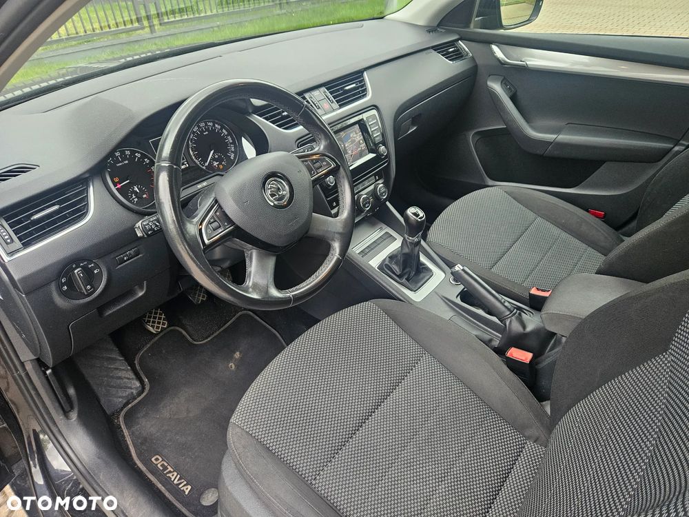 Skoda Octavia 1.6 TDI Greenline - 11