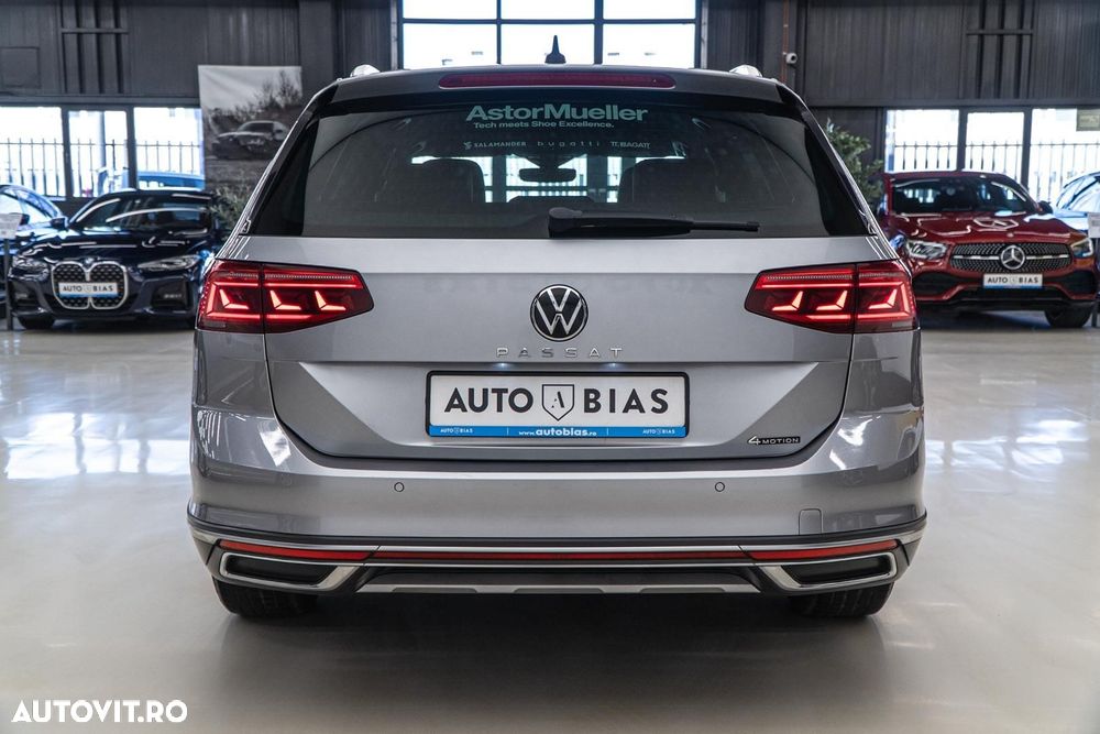 Volkswagen Passat Alltrack 2.0 TDI SCR DSG 4Motion - 26