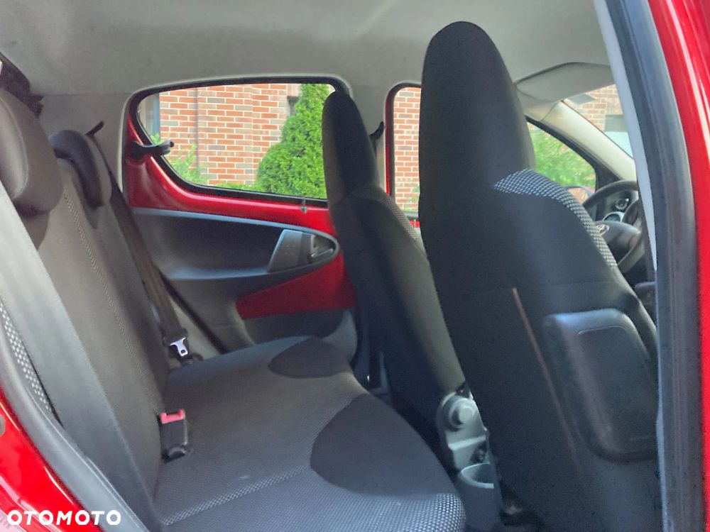 Toyota Aygo Cool - 11