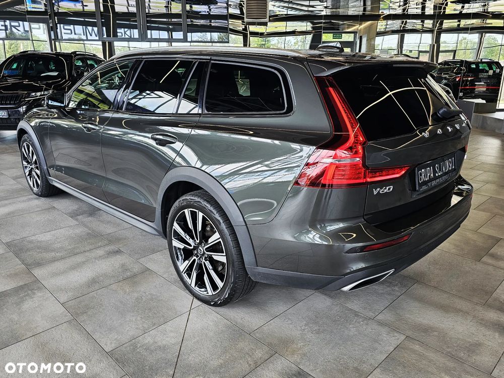 Volvo V60 Cross Country B4 D AWD Geartronic - 7