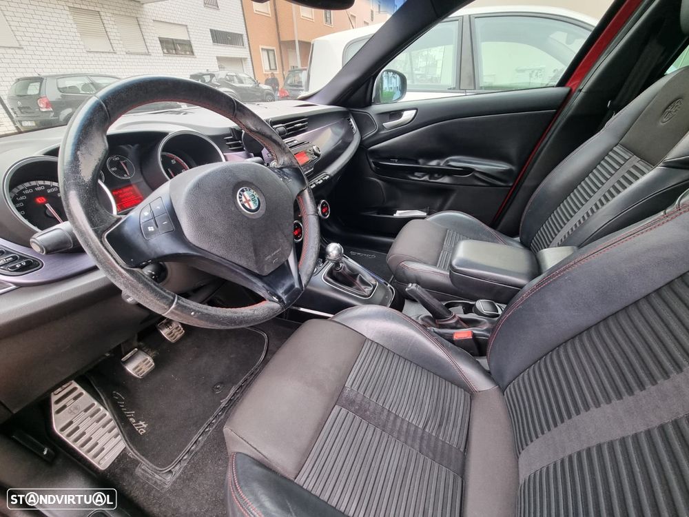 Alfa Romeo Giulietta 1.6 JTDM Distinctive - 5
