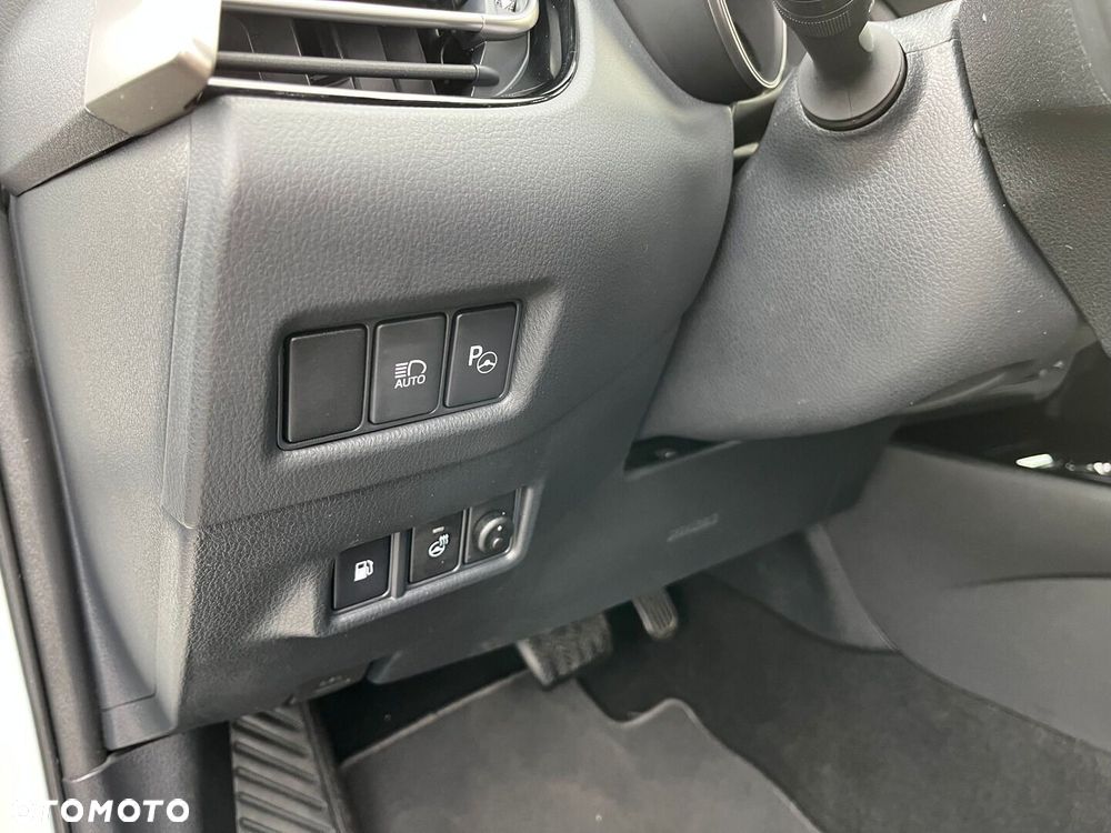 Toyota C-HR 1.8 Hybrid Executive - 23