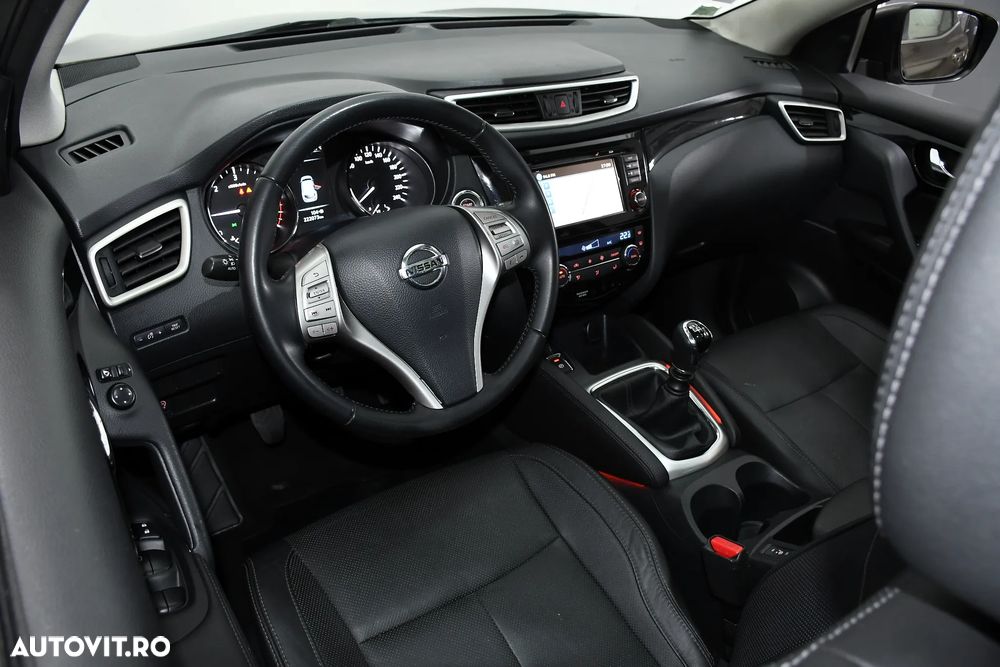 Nissan Qashqai 1.6 DCI TEKNA+ - 14