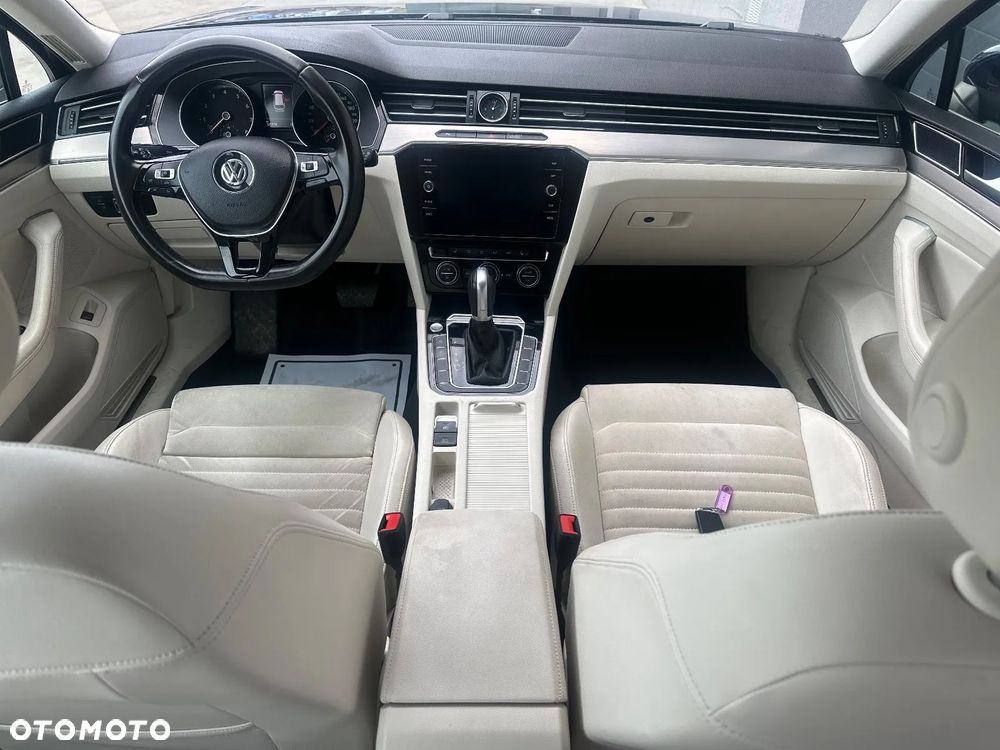 Volkswagen Passat 2.0 TSI BMT Highline DSG - 23