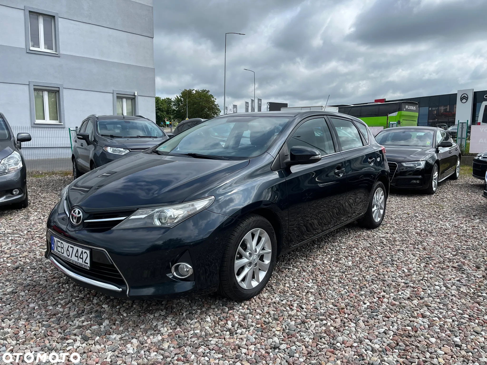 Toyota Auris - 11
