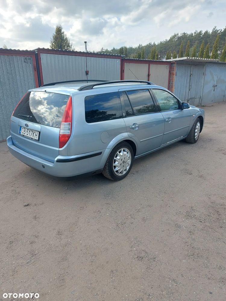 Ford Mondeo 2.0 Ghia - 3
