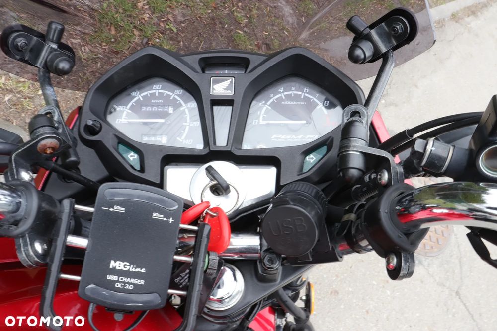 Honda CBF - 7