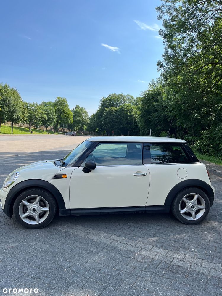 MINI ONE Standard - 5