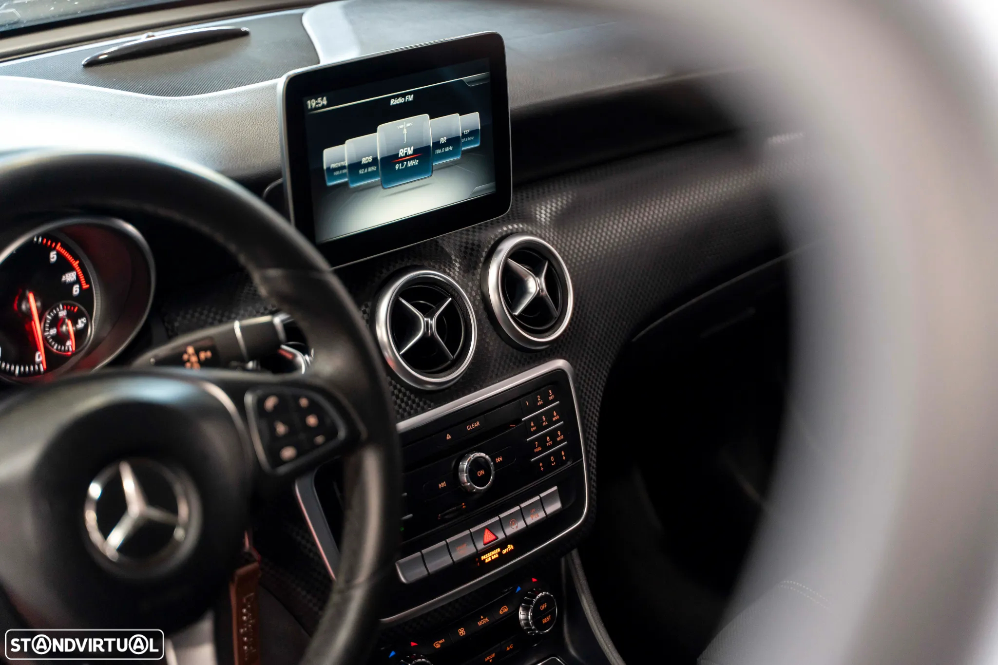 Mercedes-Benz A 200 d Urban Aut. - 22