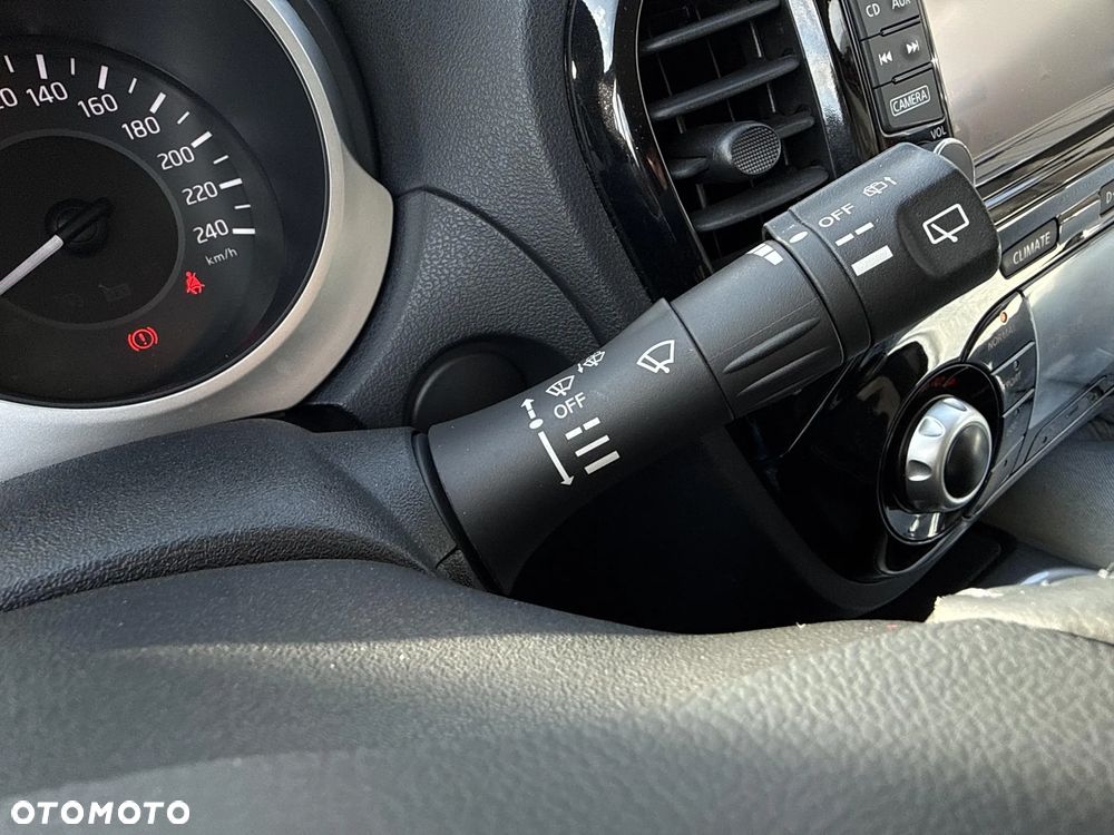 Nissan Juke 1.6 N-Connecta - 29