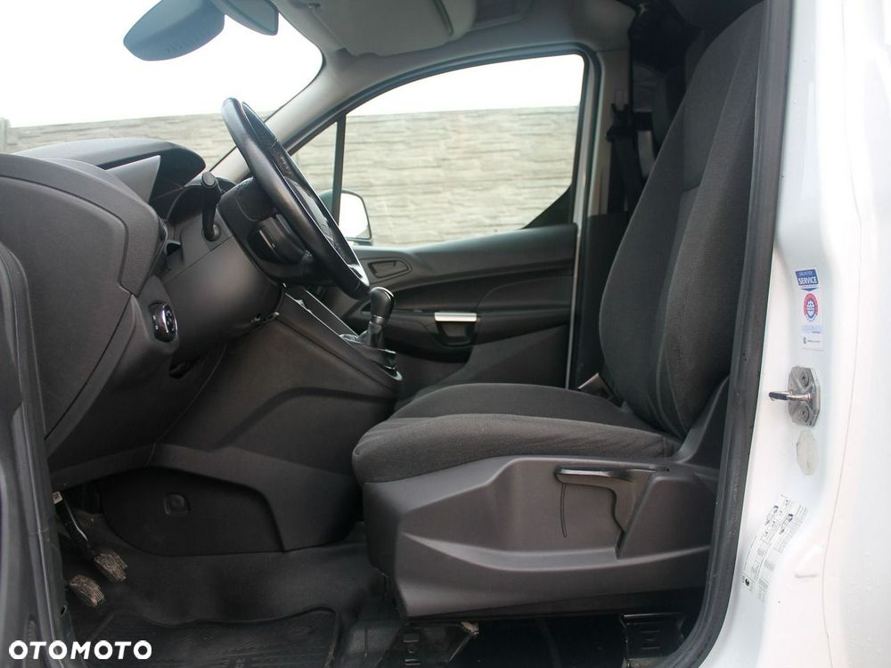 Ford Transit Connect - 16