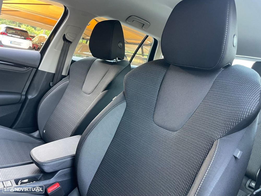 Skoda Octavia Break 1.4 TSi iV Ambition DSG - 8