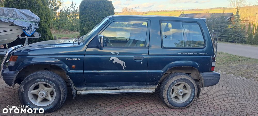 Mitsubishi Pajero 2.5 TD GLS - 2