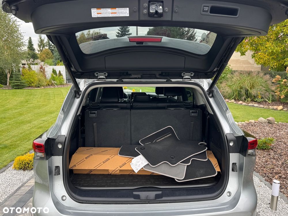 Toyota Highlander 2.5 Hybrid Prestige - 32