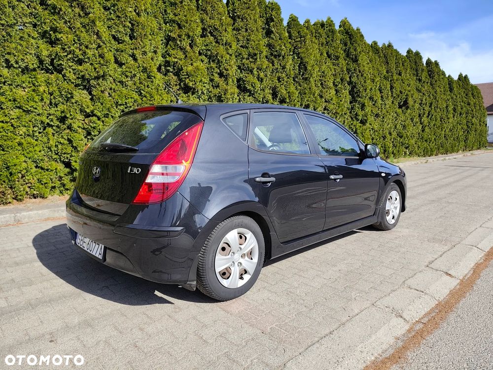 Hyundai i30 1.4 Classic - 9