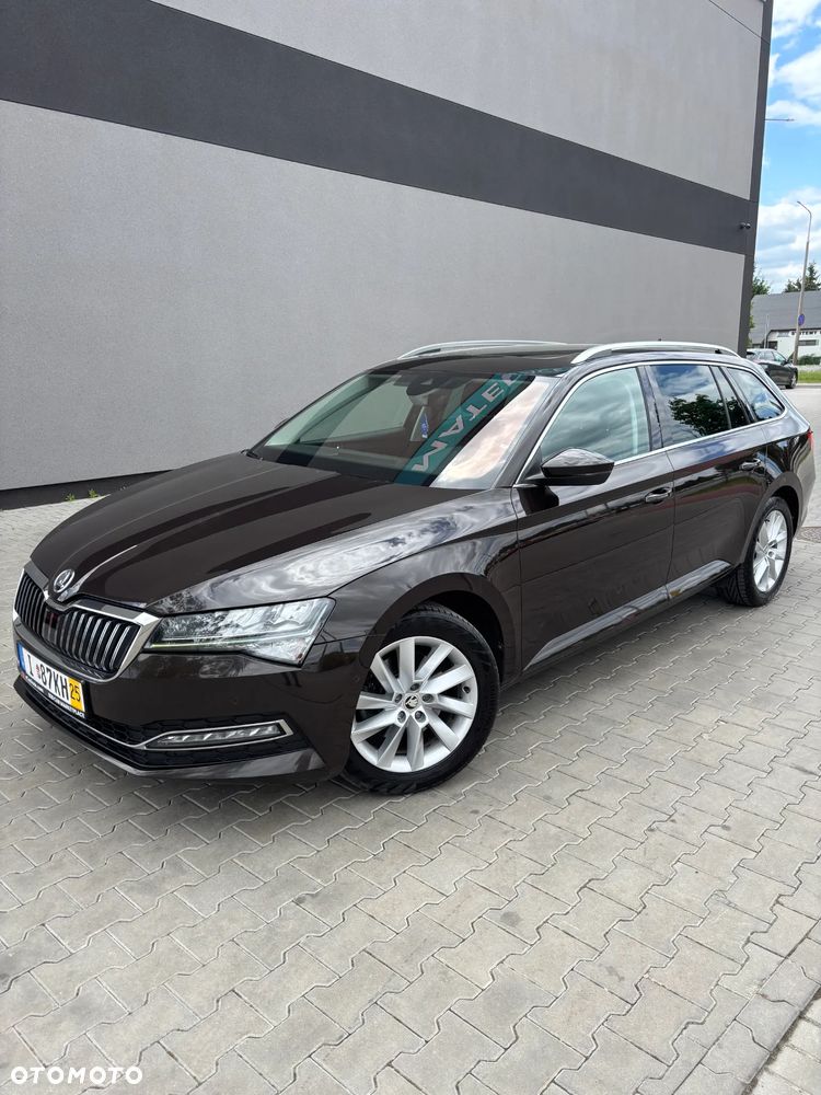 Skoda Superb 2.0 TDI DSG Premium Edition - 1