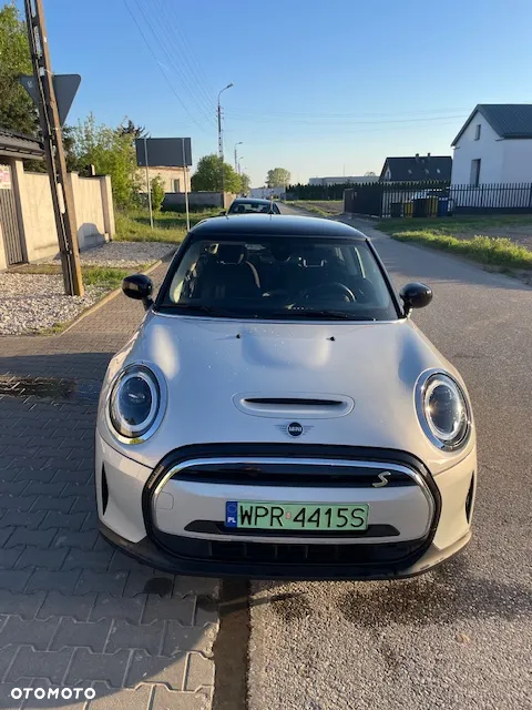 MINI Cooper SE Resolute Edition - 2