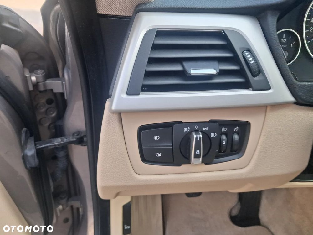 BMW 3GT 318d Luxury Line - 18