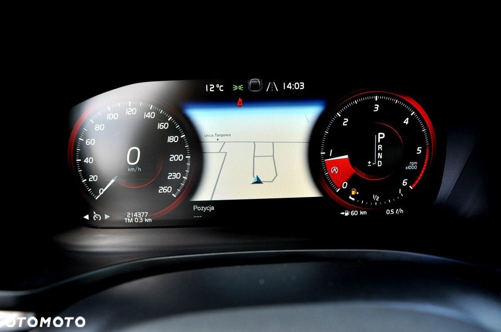 Volvo V60 D3 Geartronic Momentum Pro - 28