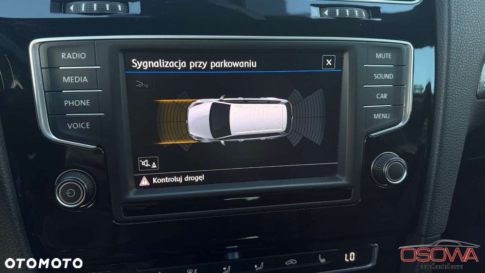 Volkswagen Golf Variant 2.0 TDI SCR DSG R-Line - 28