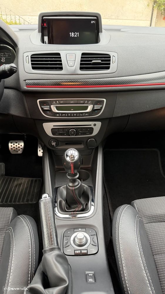 Renault Mégane Sport Tourer 1.5 dCi GT Line SS - 15