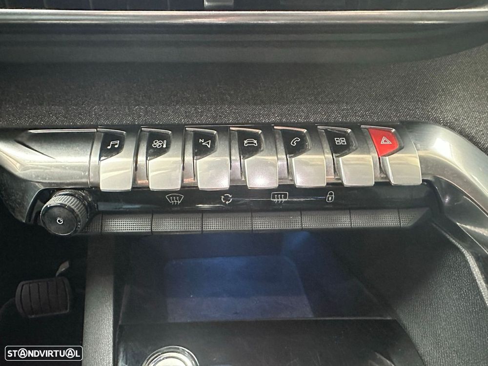 Peugeot 5008 1.2 PureTech Allure EAT6 - 14